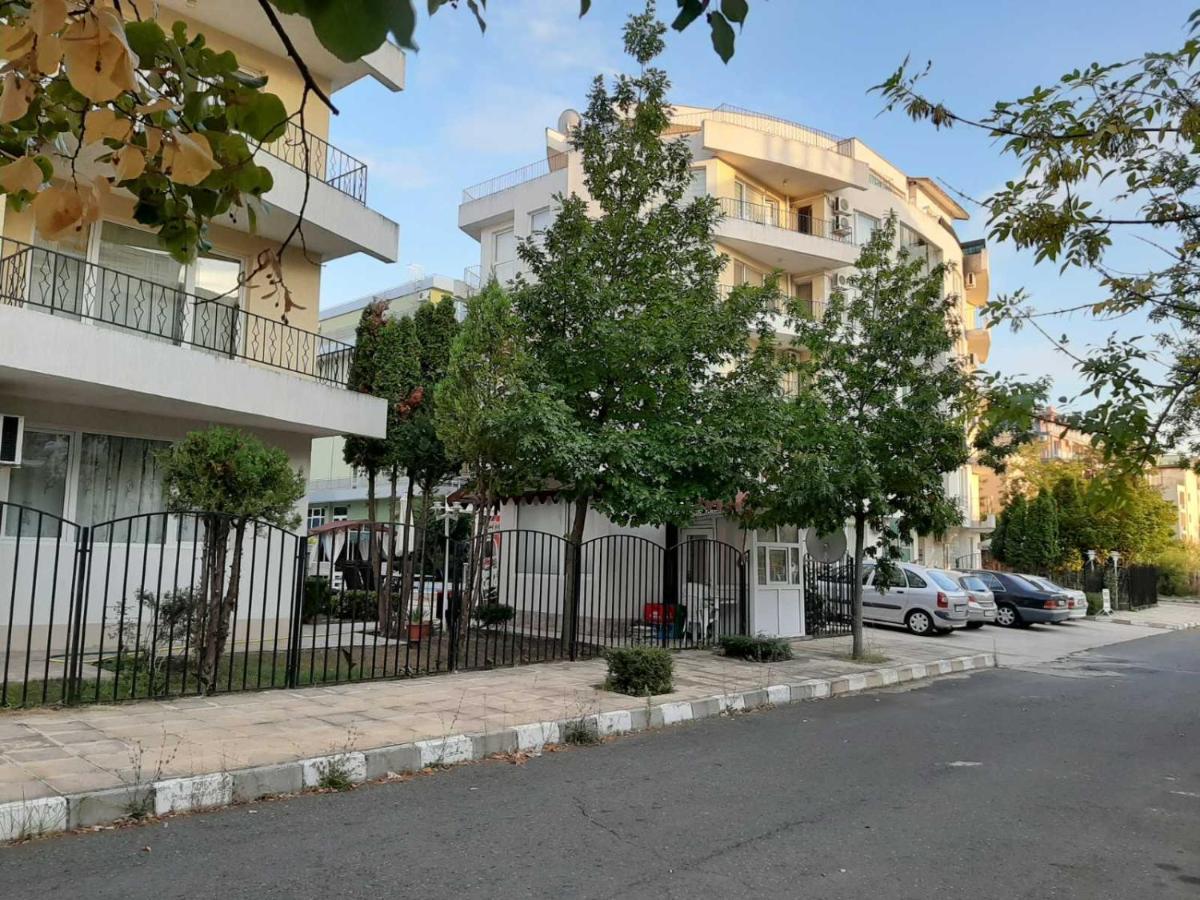 Azuro Sunny Διαμέρισμα